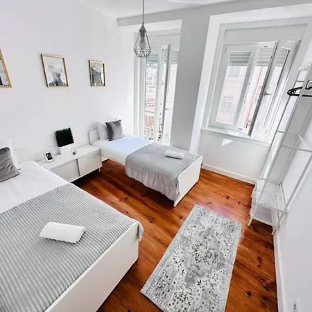 Large Flat Up 8pp Apartamento *