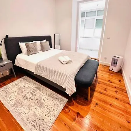 Apartamento Large Flat Up 8pp
