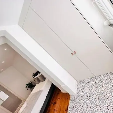 شقة Large Flat Up 8pp Lisboa